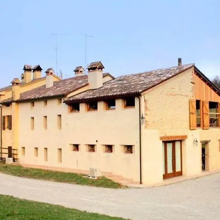 Dom wakacyjny Modern In Pagnano Italy Near Forest *